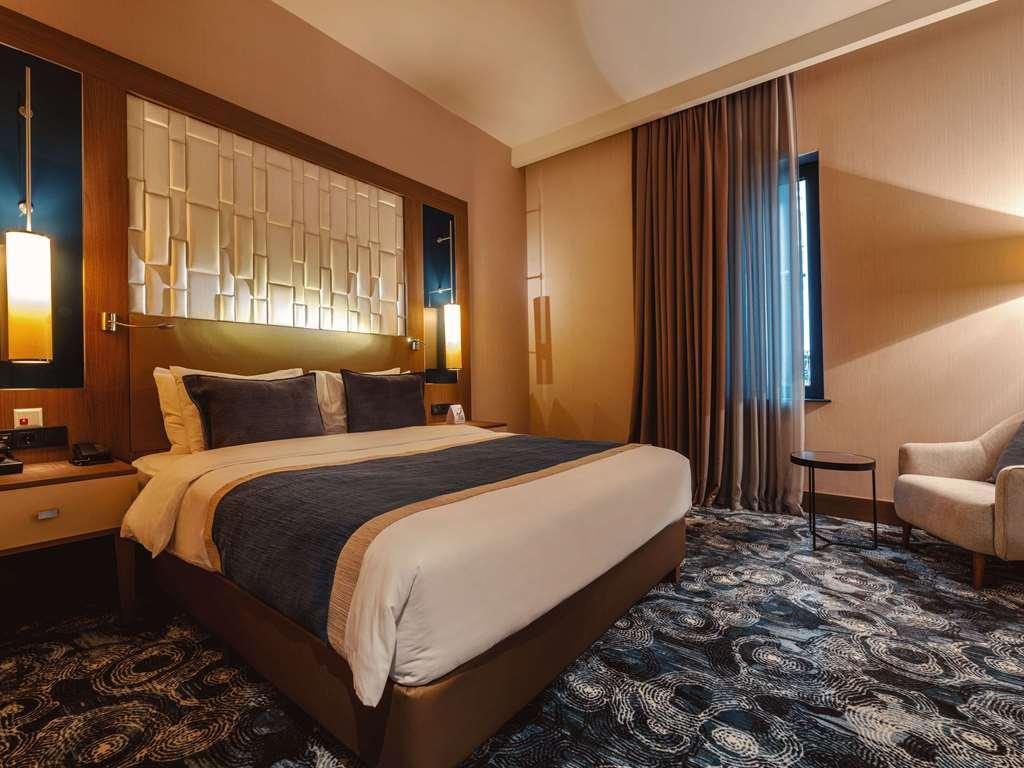 Tbilisi Philharmonia Apartment Номер фото
